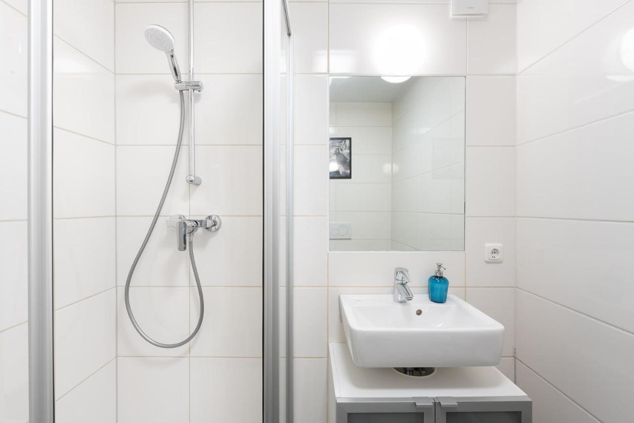 מינכן Marienplatz Apartment 2 Bedrooms Living Room Kitchen מראה חיצוני תמונה